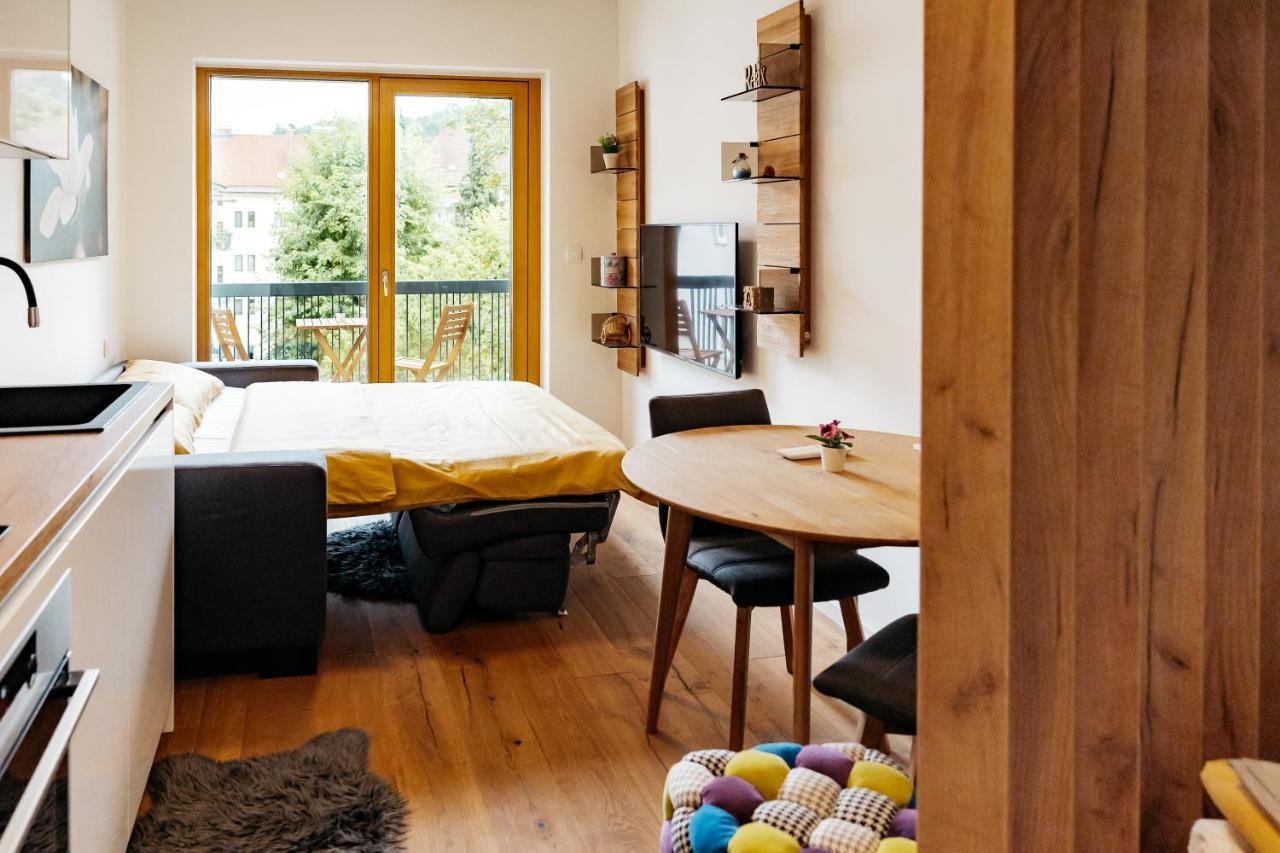 Woody - Comfy Apartment In Siska Любляна Екстериор снимка