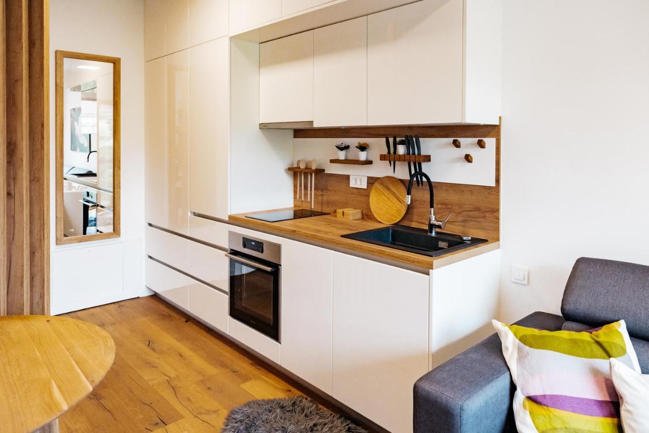 Woody - Comfy Apartment In Siska Любляна Екстериор снимка